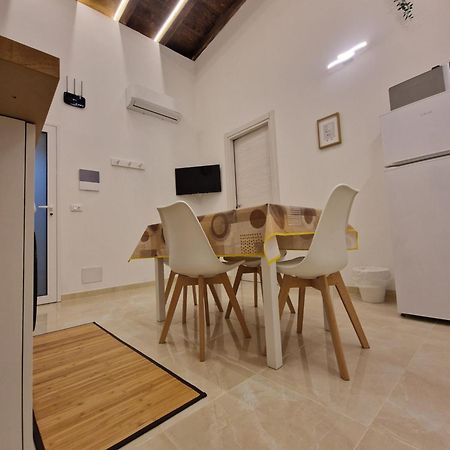 House In The Castle Via Gramignani N 35 Catania Villa Екстериор снимка
