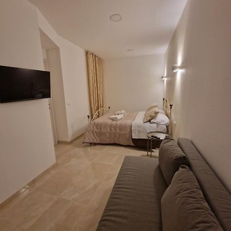 House In The Castle Via Gramignani N 35 Catania Villa Екстериор снимка
