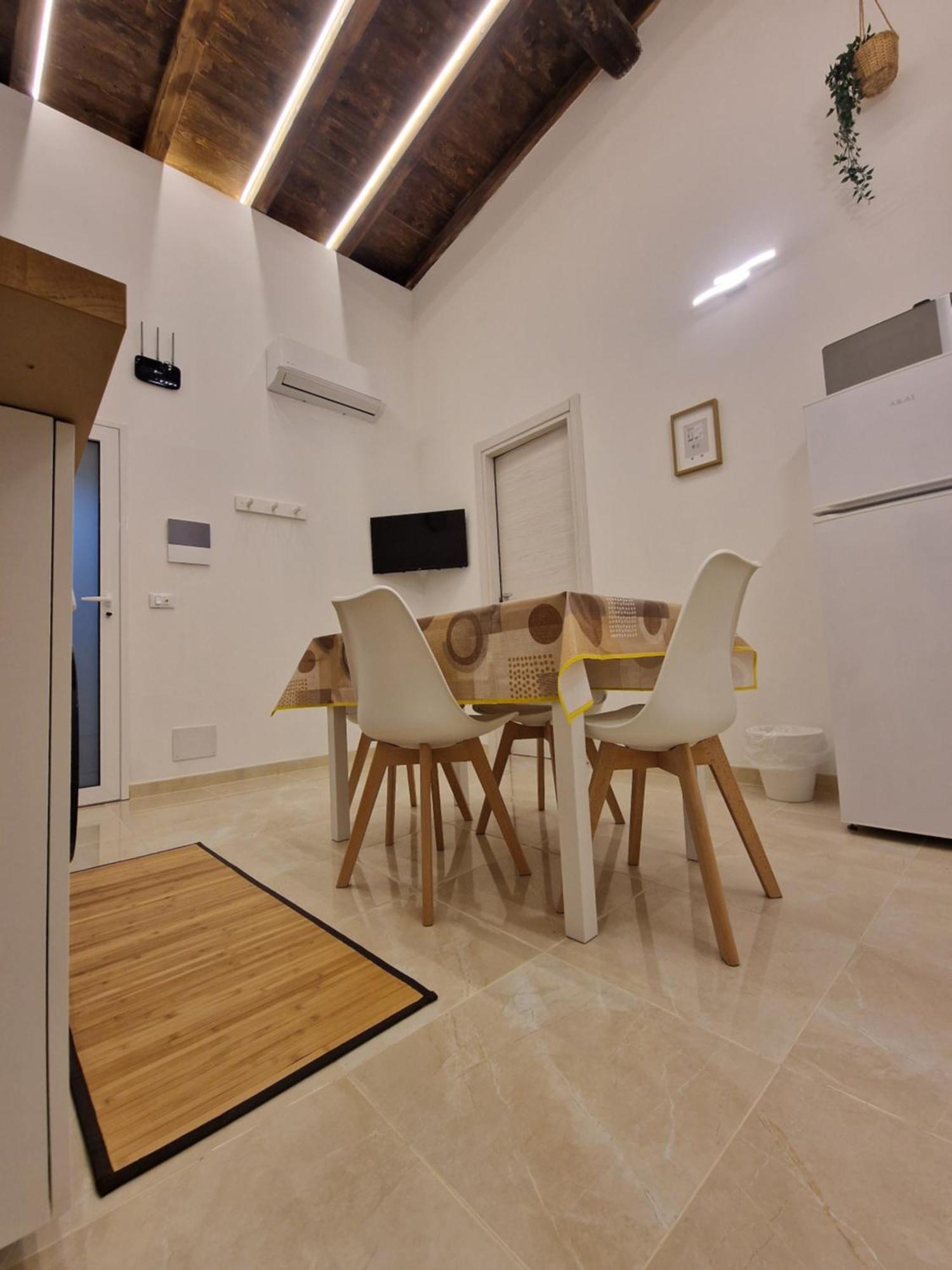 House In The Castle Via Gramignani N 35 Catania Villa Екстериор снимка