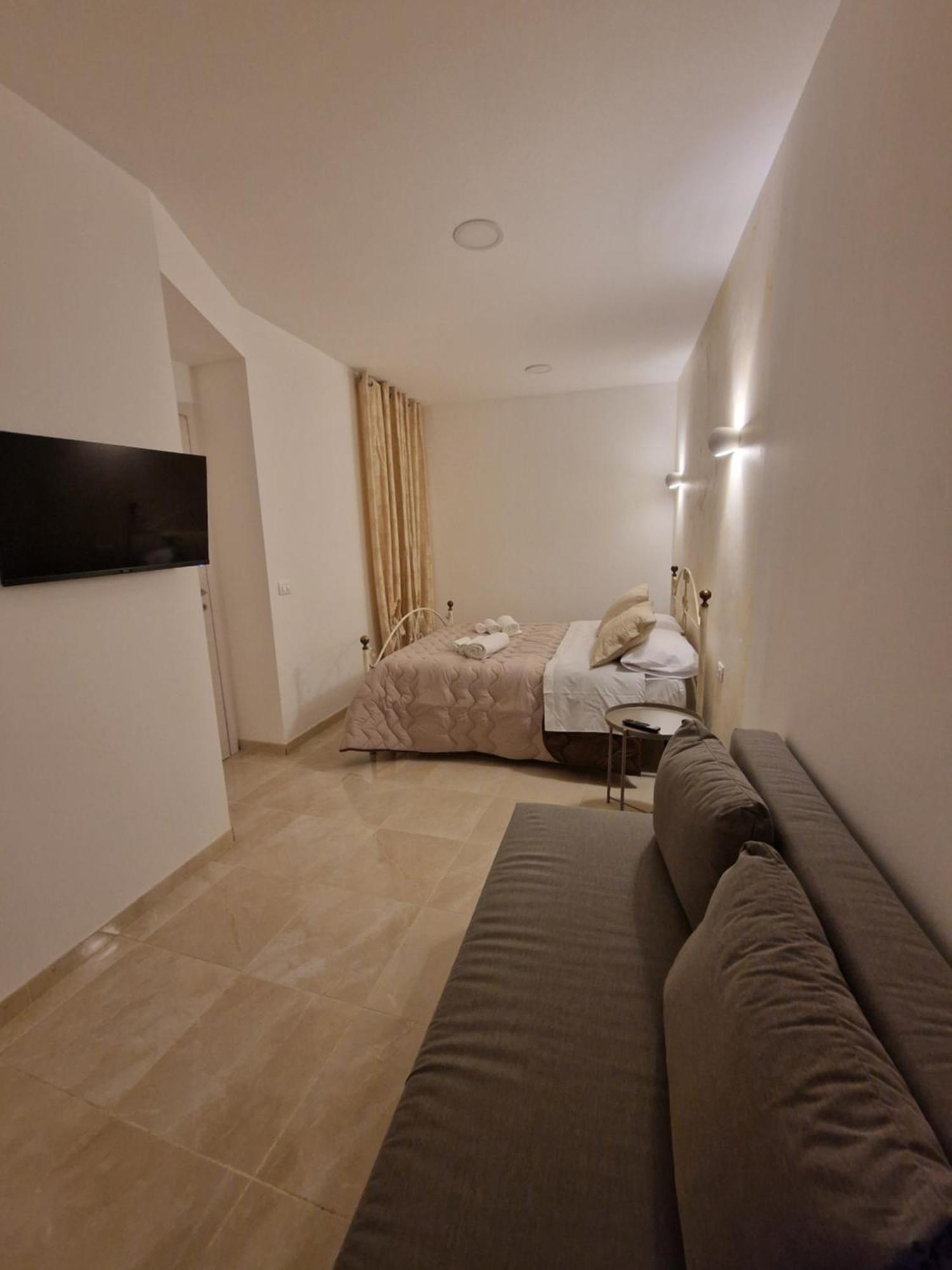 House In The Castle Via Gramignani N 35 Catania Villa Екстериор снимка